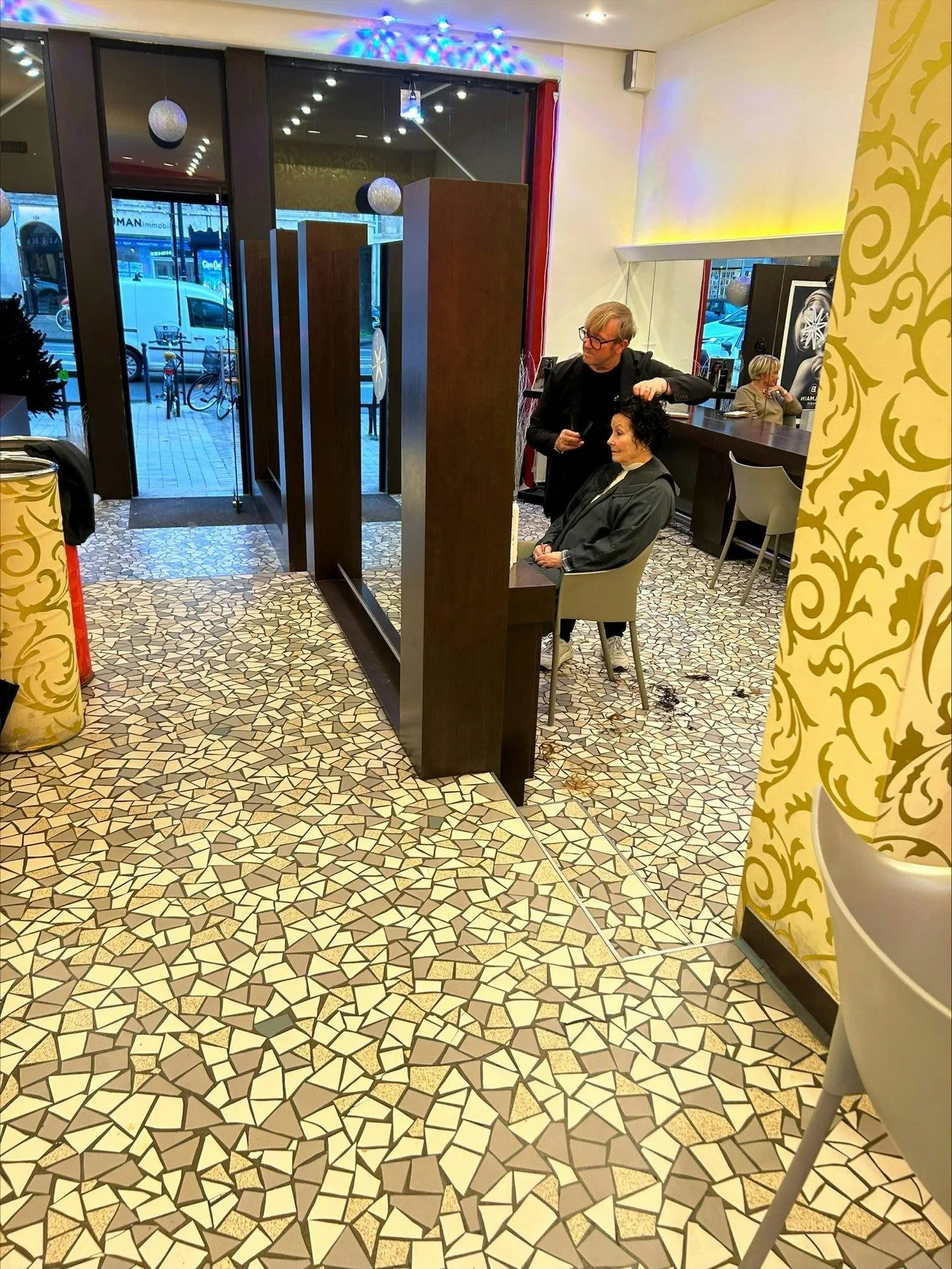 100 sqm Retail Boutique in Bordeaux Near Place des Grands Hommes — 4