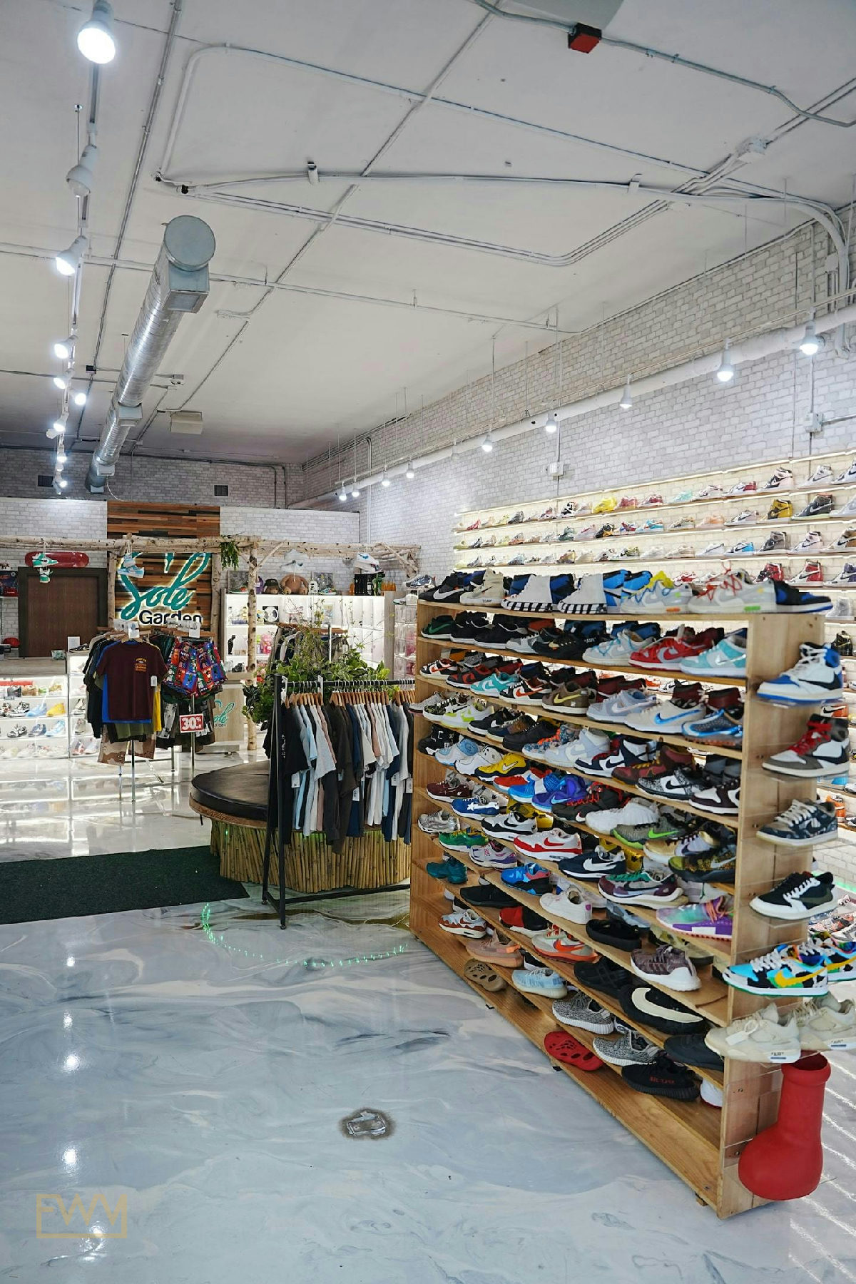 1000 sq ft Commercial Venue in Wynwood, Miami, 93 sqm, pop up store