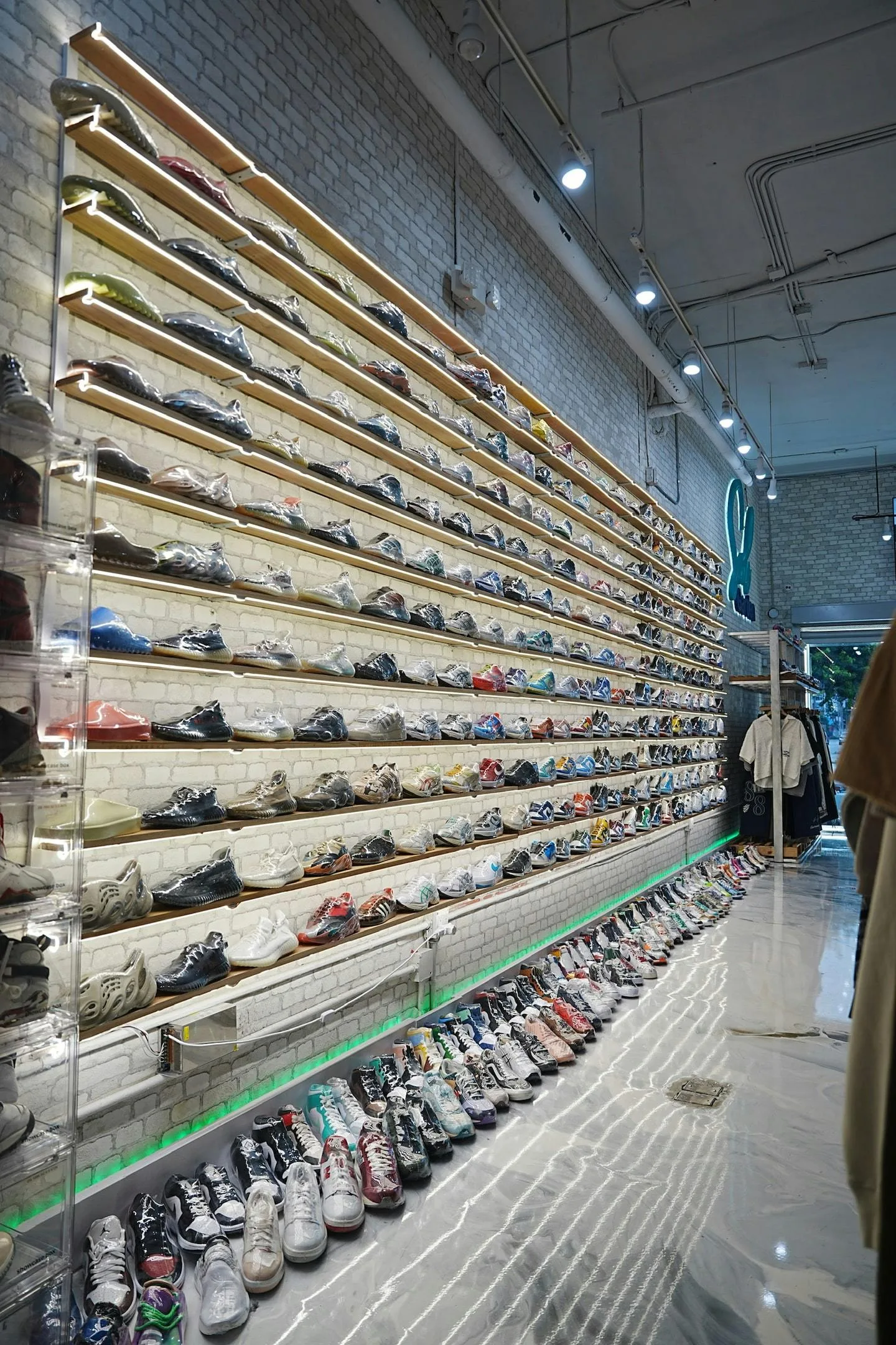 1000 sq ft Commercial Venue in Wynwood, Miami — 5