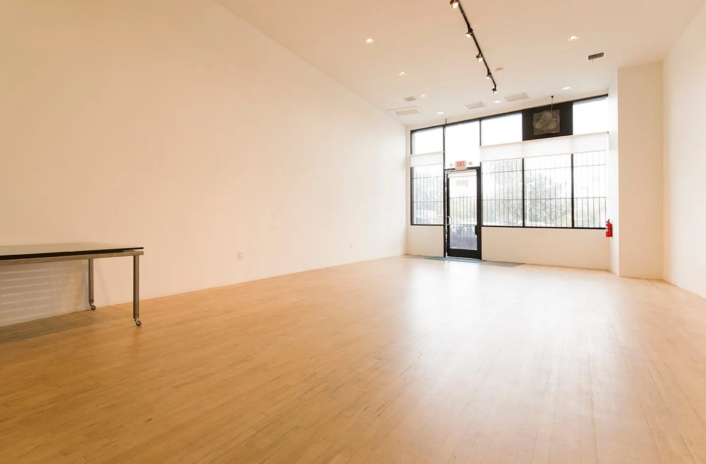 112 sqm Studio on Sunset Boulevard in Silver Lake — 3
