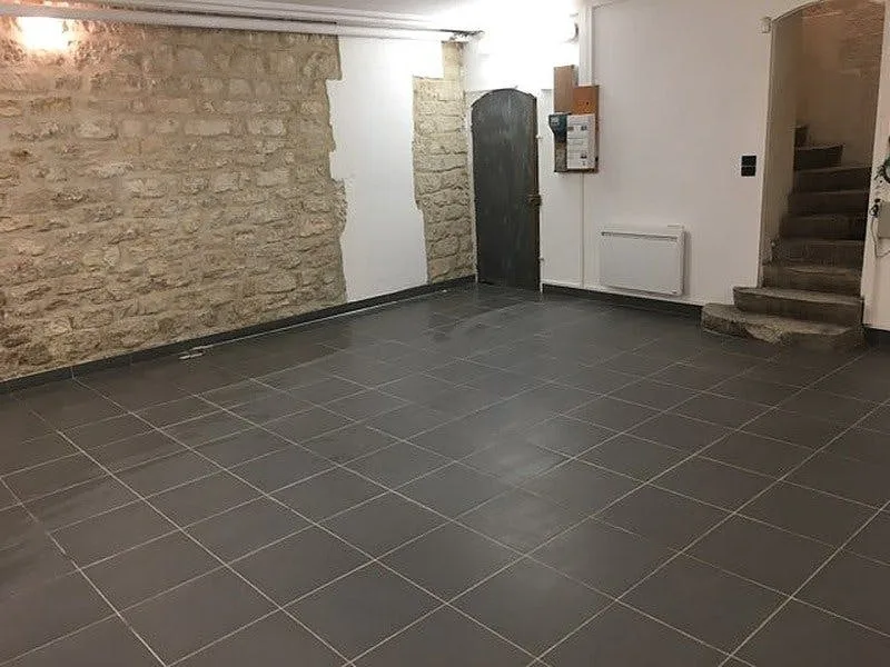 113 sqm Retail Space on Rue de Rennes, Paris — 4
