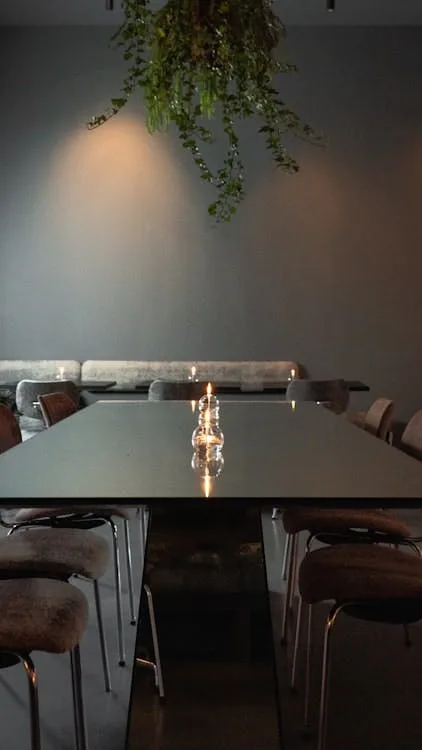 120 sqm Bar and Restaurant Space on Weserstrasse, Berlin — 3