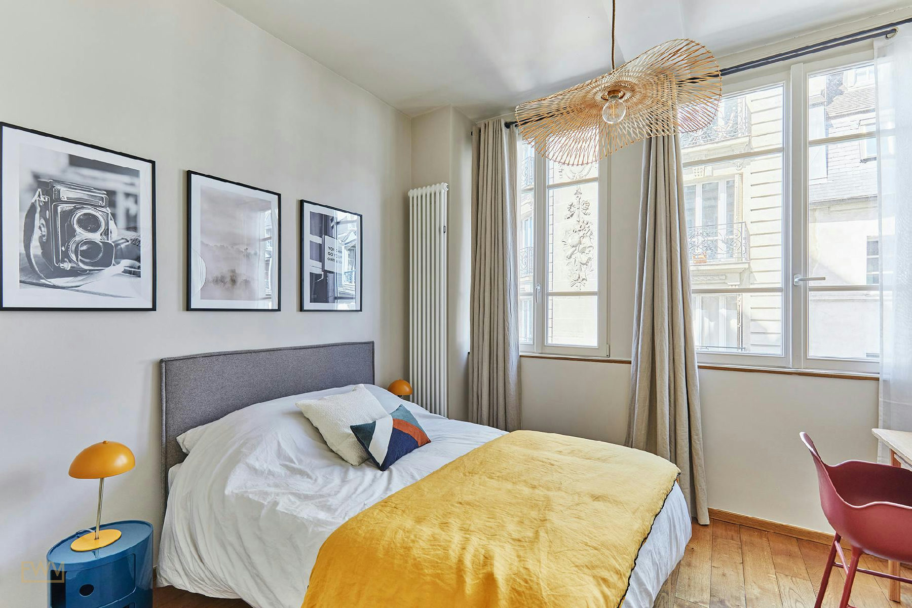 120 sqm Event Space on Rue de Bretagne, Paris — 5