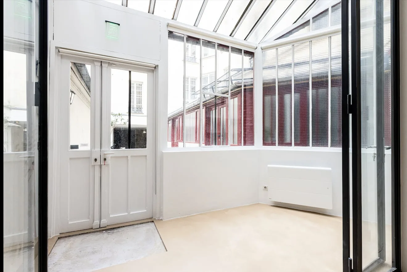 130 sqm Showroom on Rue Charlot, Paris 3e — 4