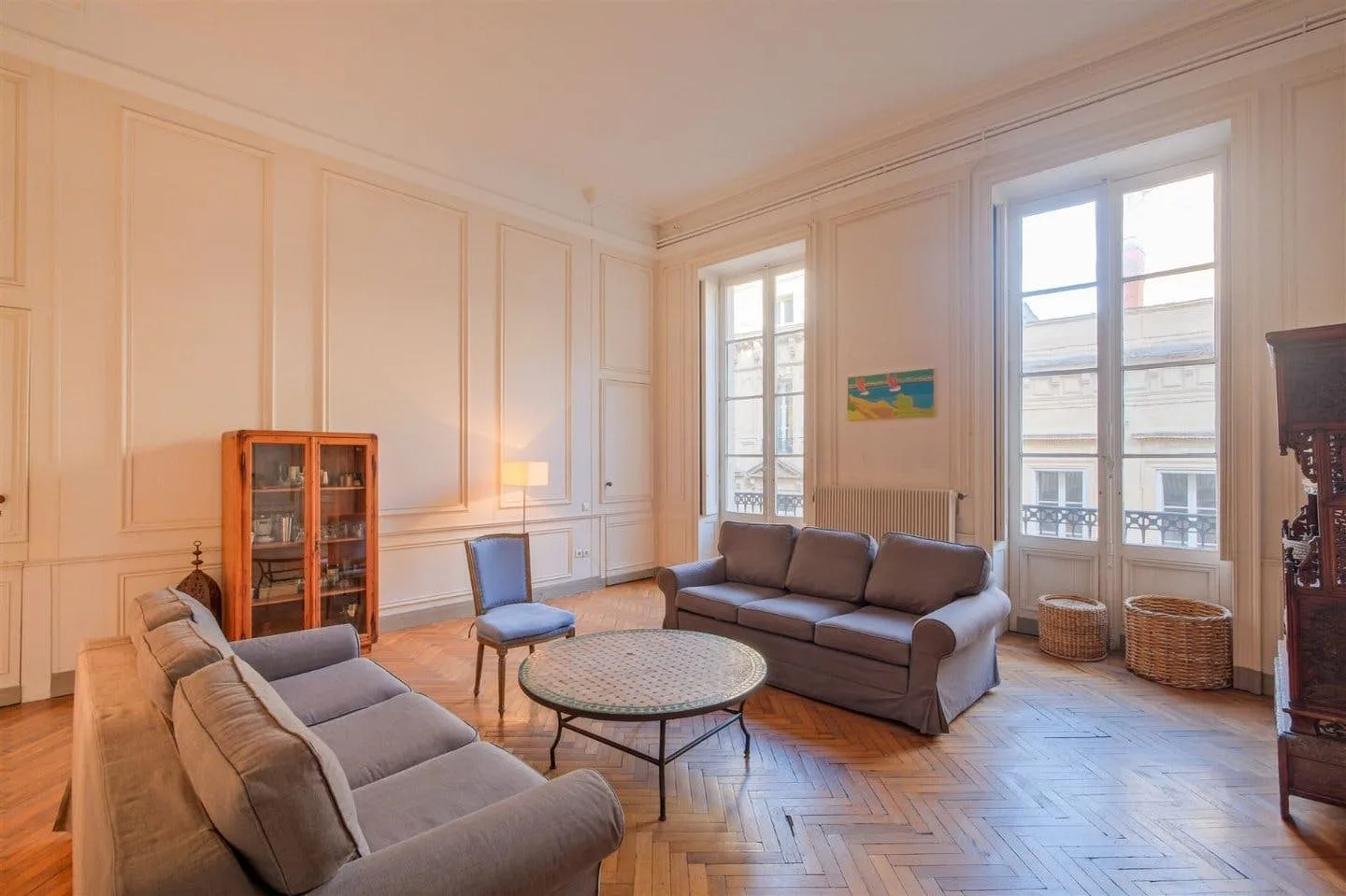 140 sqm Haussmannian Event Space on Allées de Chartres — 3
