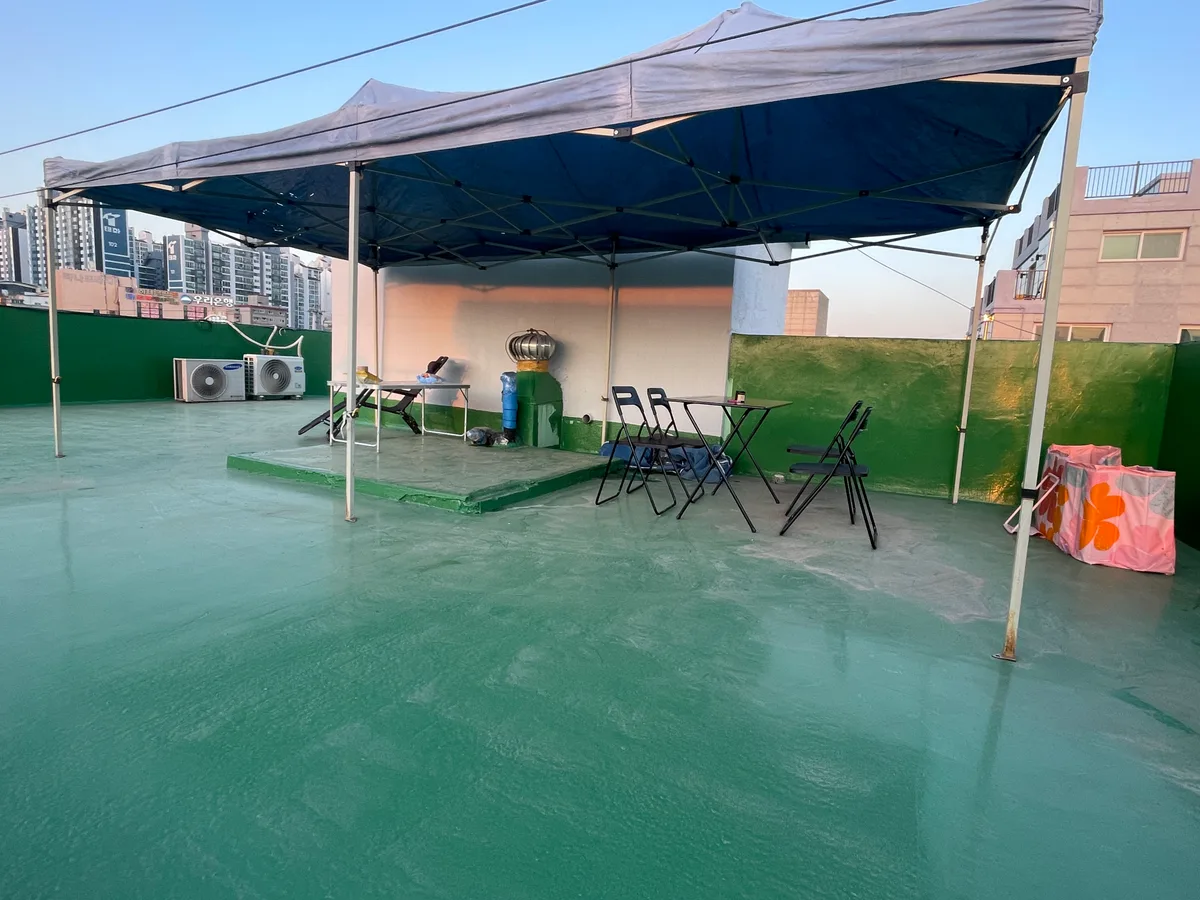 148 sqm Rooftop Venue with BBQ and Tent in Guwol, Incheon, family gathering, pop-up rental in Seoksan-ro