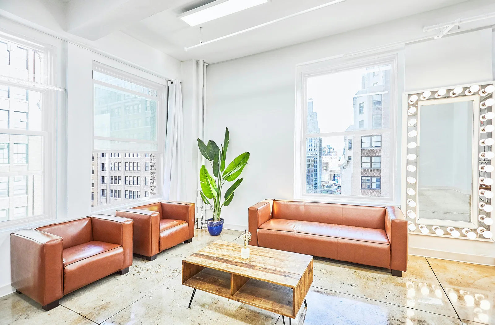 14A Showroom and Event Space in Manhattan's Garment District — 5