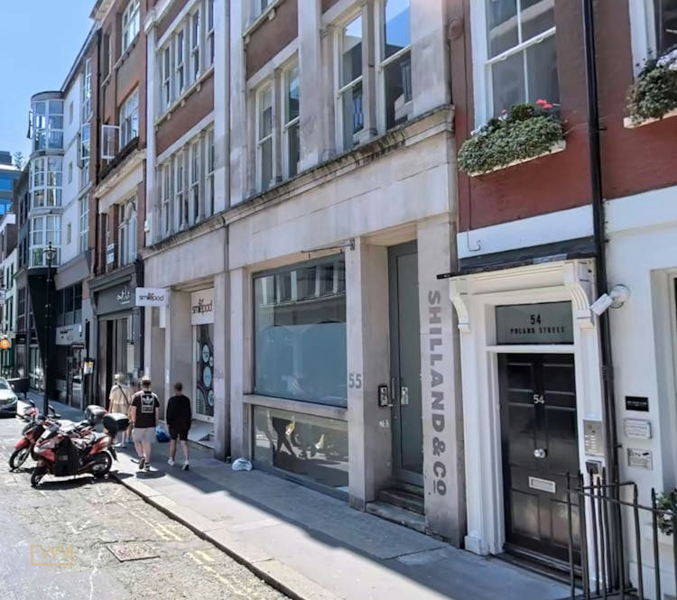 150 sqm Retail Space on Poland Street, Soho, pop up store in London