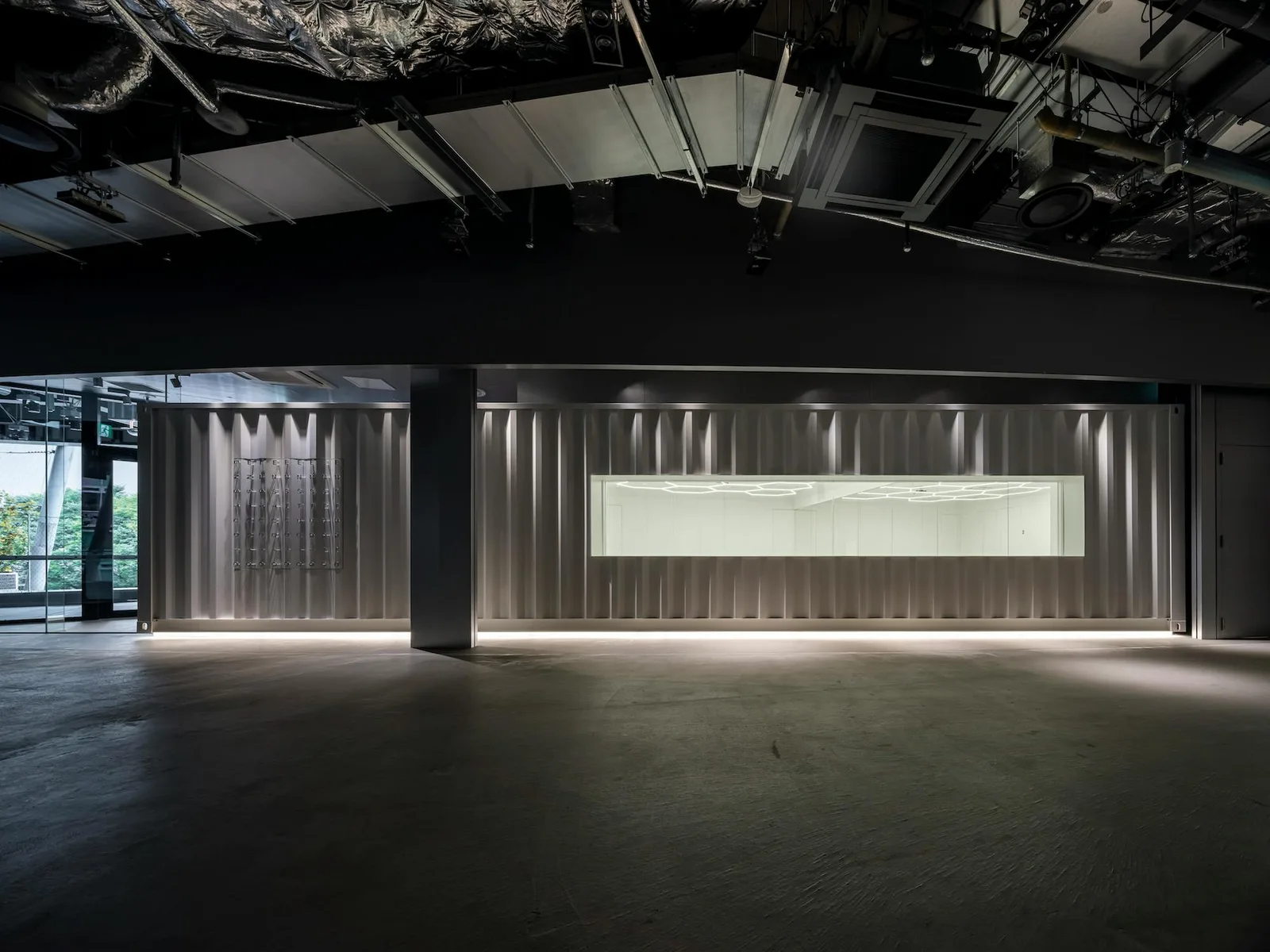 160 sqm Event and Retail Studio in Rayard Miyashita Park — 5