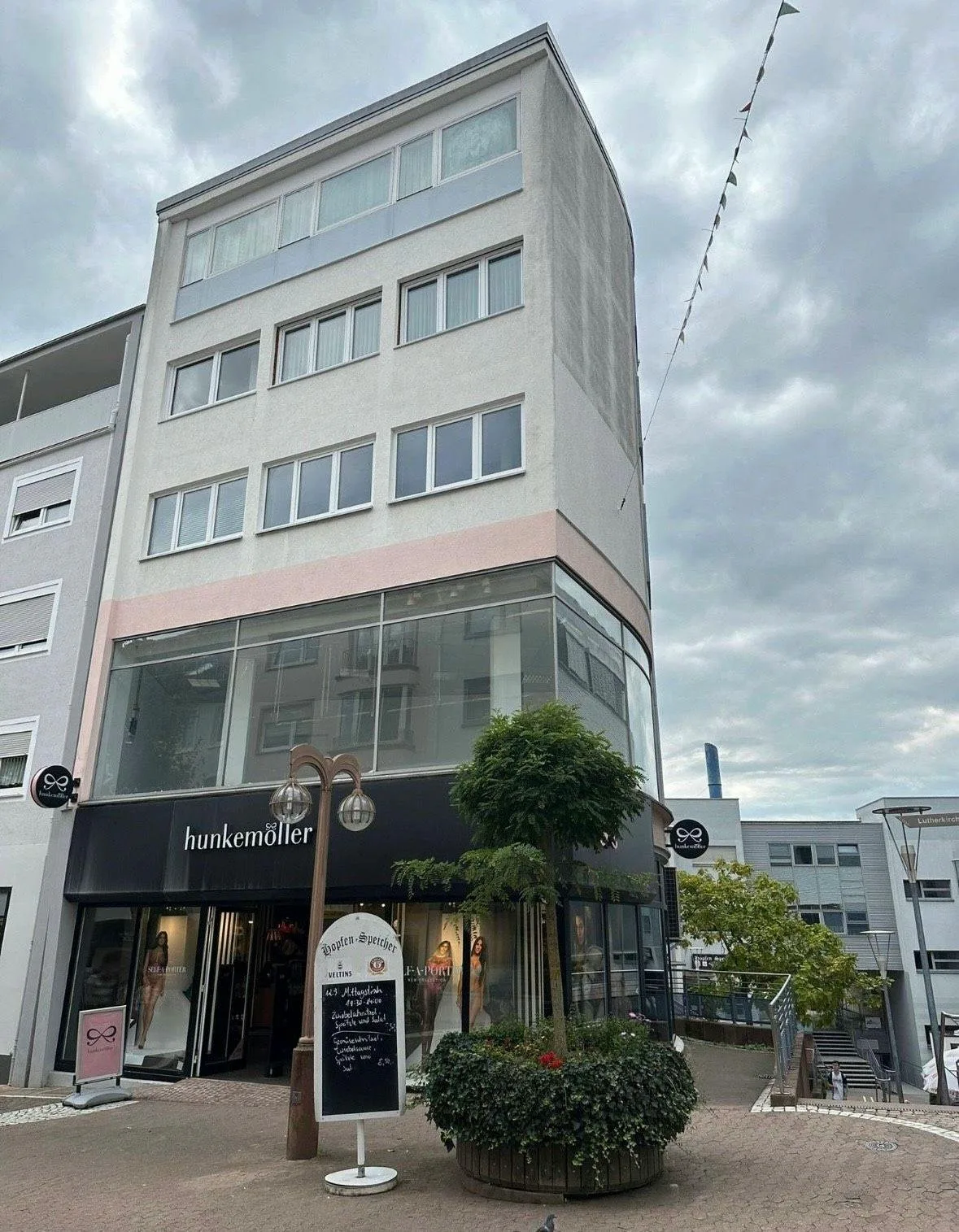 170 sqm Versatile Commercial Space in Pirmasens — 5