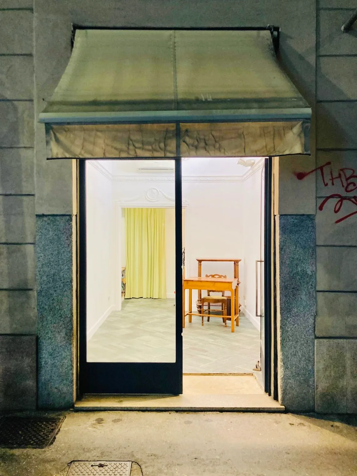 18 m² Retail Space for Pop-Up Store in Central Milan, pop up store in Milano