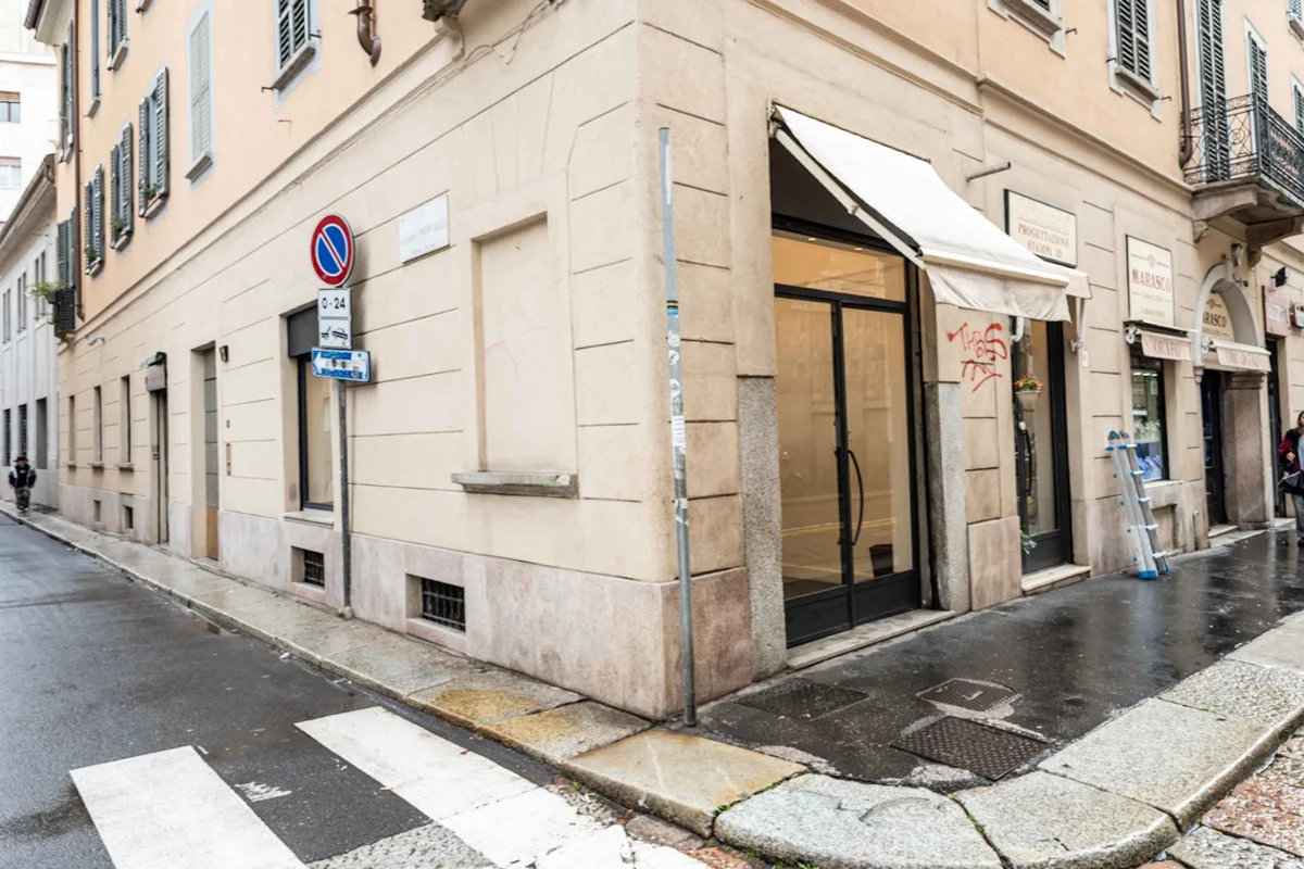 18 m² Retail Space for Pop-Up Store in Central Milan, pop up store in Milano, third interior view