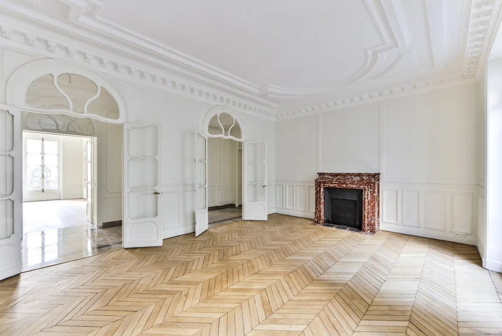 181 sqm Showroom Near Monceau Park on Rue Alfred de Vigny — 3