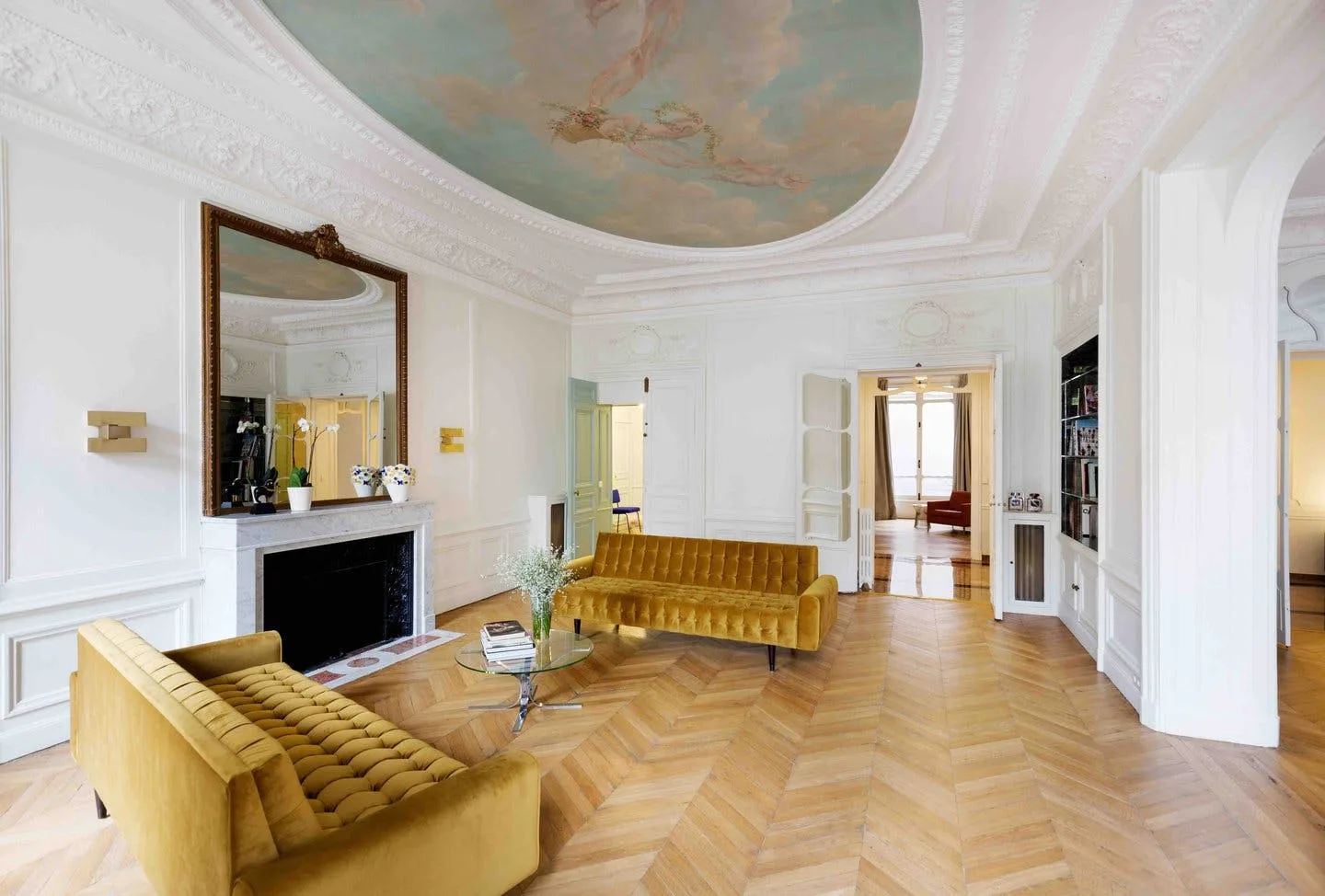 181 sqm Showroom Near Monceau Park on Rue Alfred de Vigny — 5