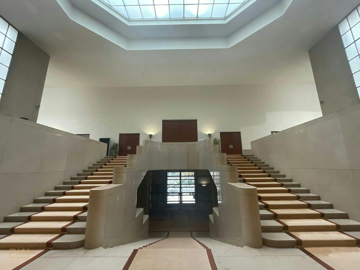 2,000 sqm Art Deco Grand Hall in Boulogne-Billancourt — pop-up space in Boulogne-Billancourt