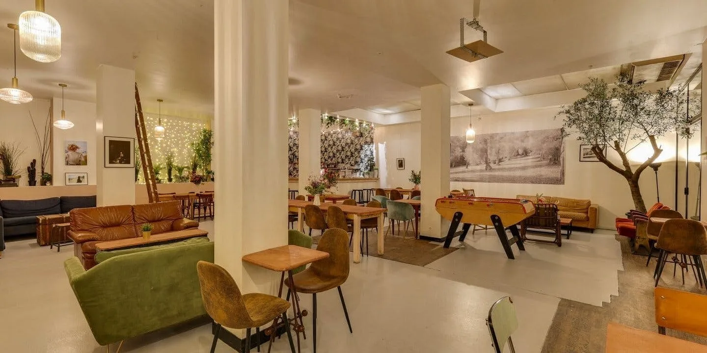 200 sqm Gustave Eiffel Loft and Bar in Paris — 2