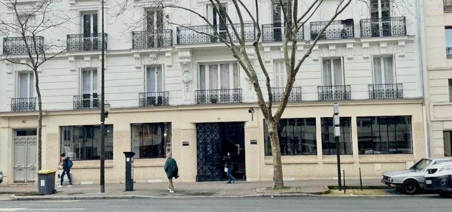 212 sqm Commercial Space in Boulogne-Billancourt, pop up store