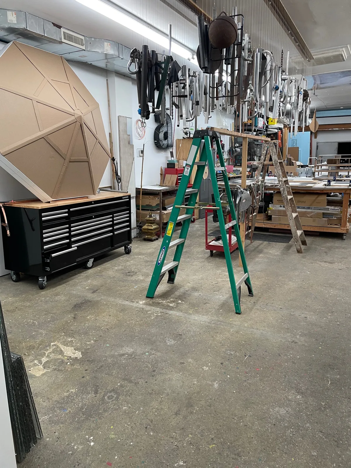 2300 SF Williamsburg Warehouse with Comprehensive Amenities, 214 sqm, pop up store in Brooklyn