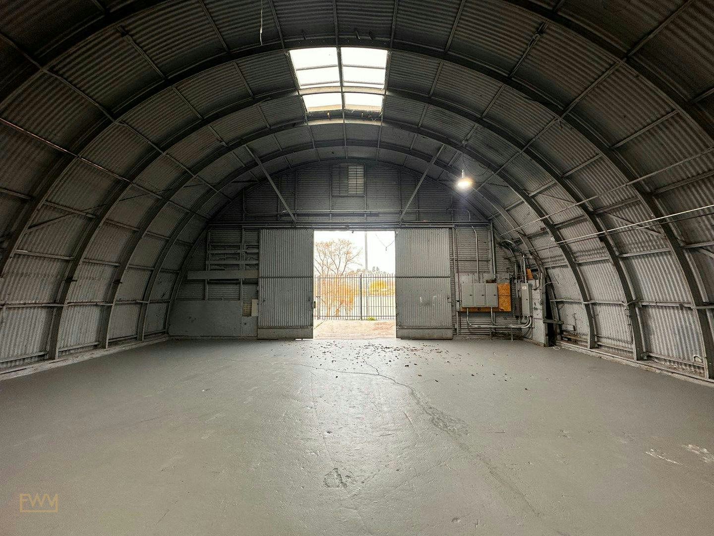 3,600 sq ft Warehouse with Loft and Lobby in Los Angeles, 334 sqm, conference, pop-up rental