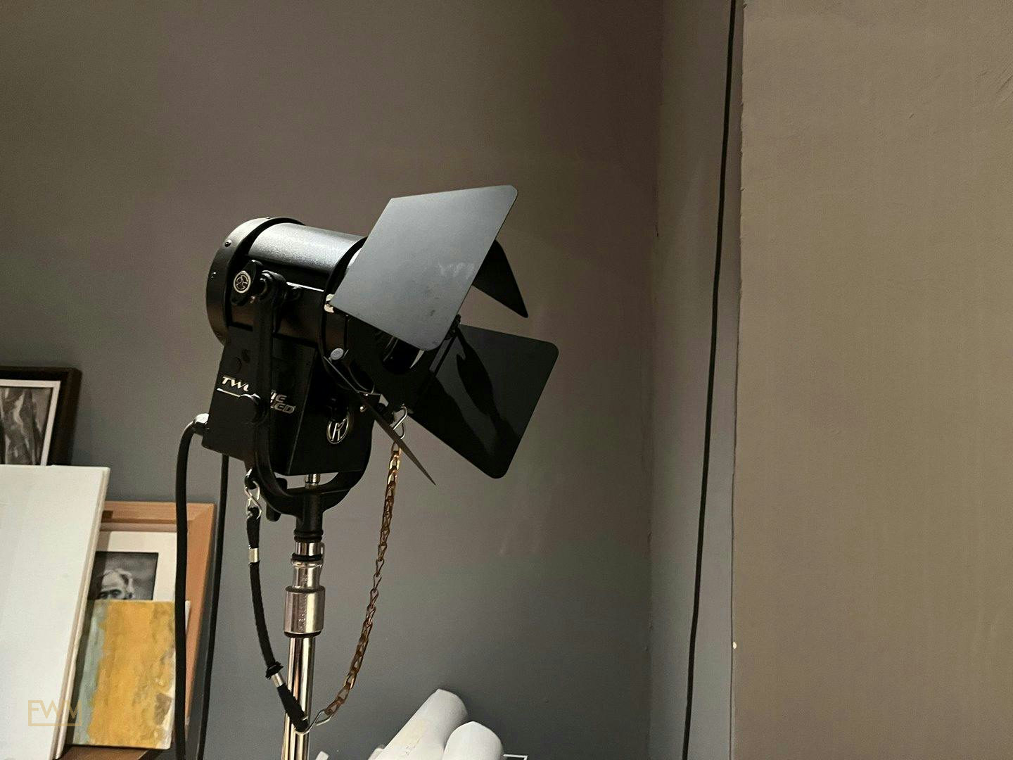 30 sqm Photo Studio on Rue de Saint-Petersbourg, Paris