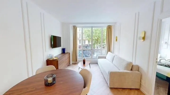 30 sqm Versatile Loft Space on Boulevard de Sébastopol — 2