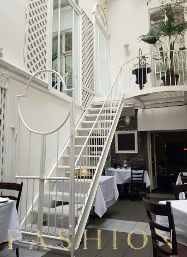 3000 Sq Ft Restaurant Space with Courtyard Charm, 279 sqm, private event, pop-up rental in Montréal, third interior view