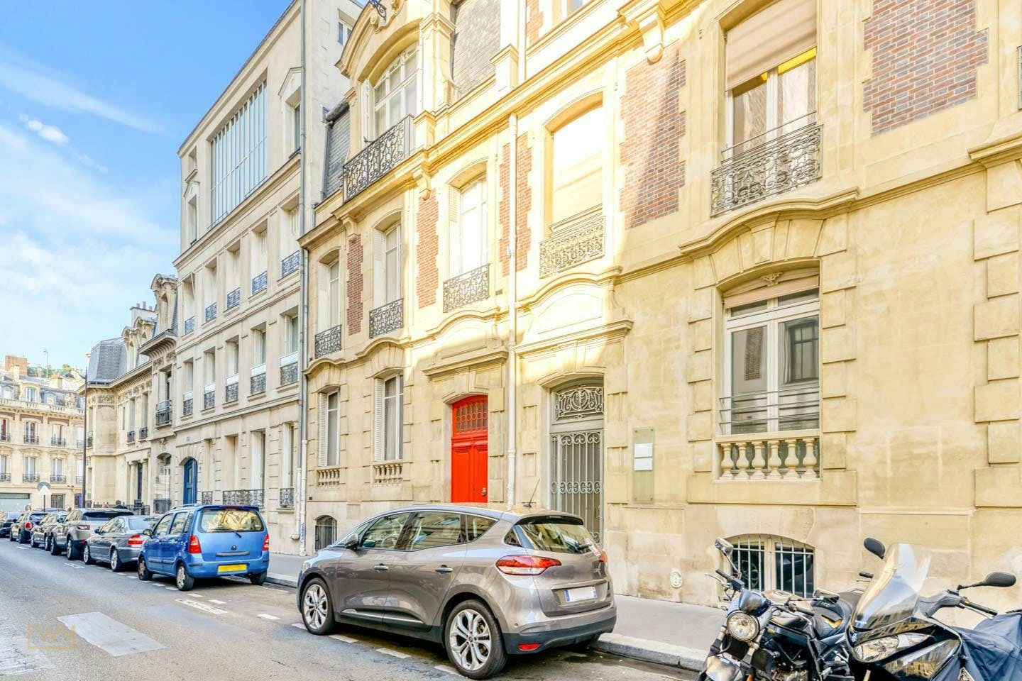 345 sqm Event and Showroom Space near Parc Monceau, Paris, pop up store