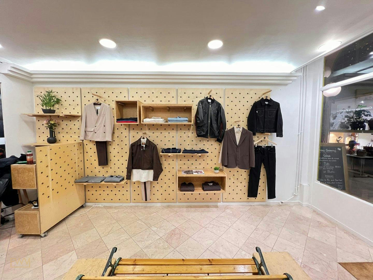 40 sqm Boutique at 27 Passage Choiseul, Paris 75002, pop up store