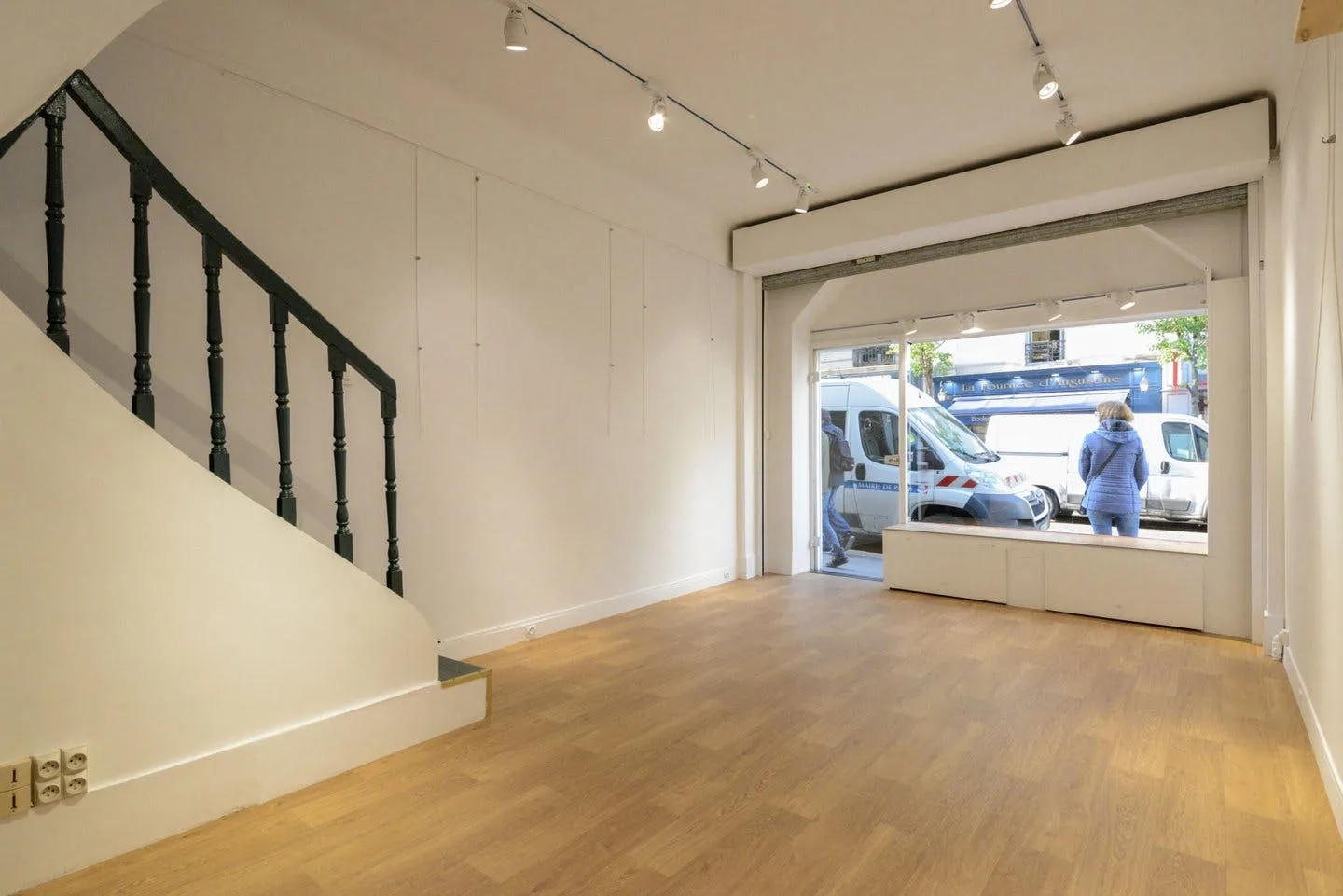 40 sqm Retail Space on Rue des Batignolles, Paris — 5