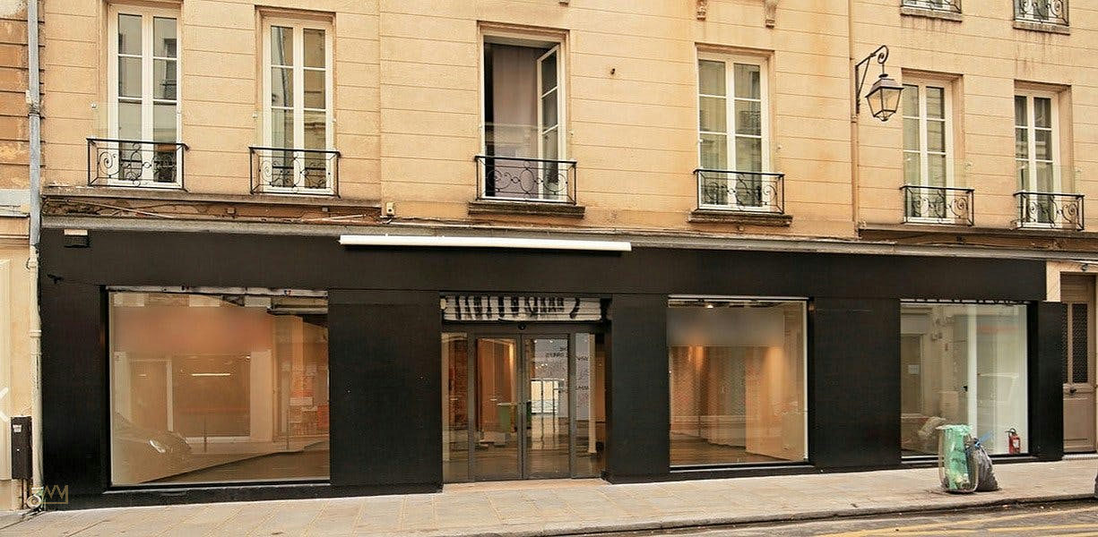 400 sqm Retail and Event Space in Haut Marais, Paris, pop up store