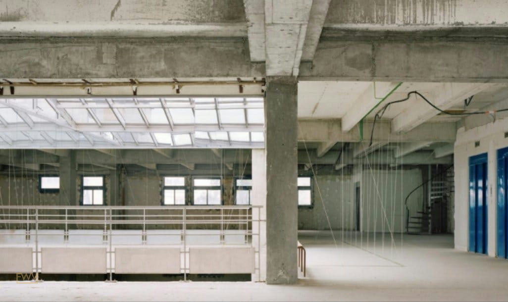 4000 sqm Industrial Space in Paris 75018, showroom presentation, pop-up rental, second interior view
