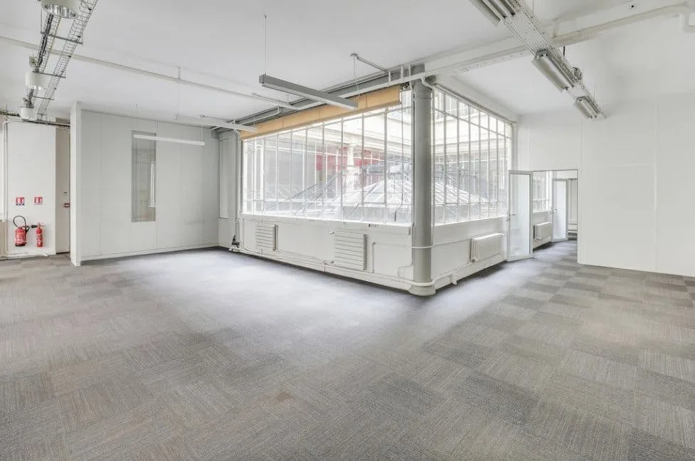 466 sqm Office Space on Rue d'Uzès, Paris — 3