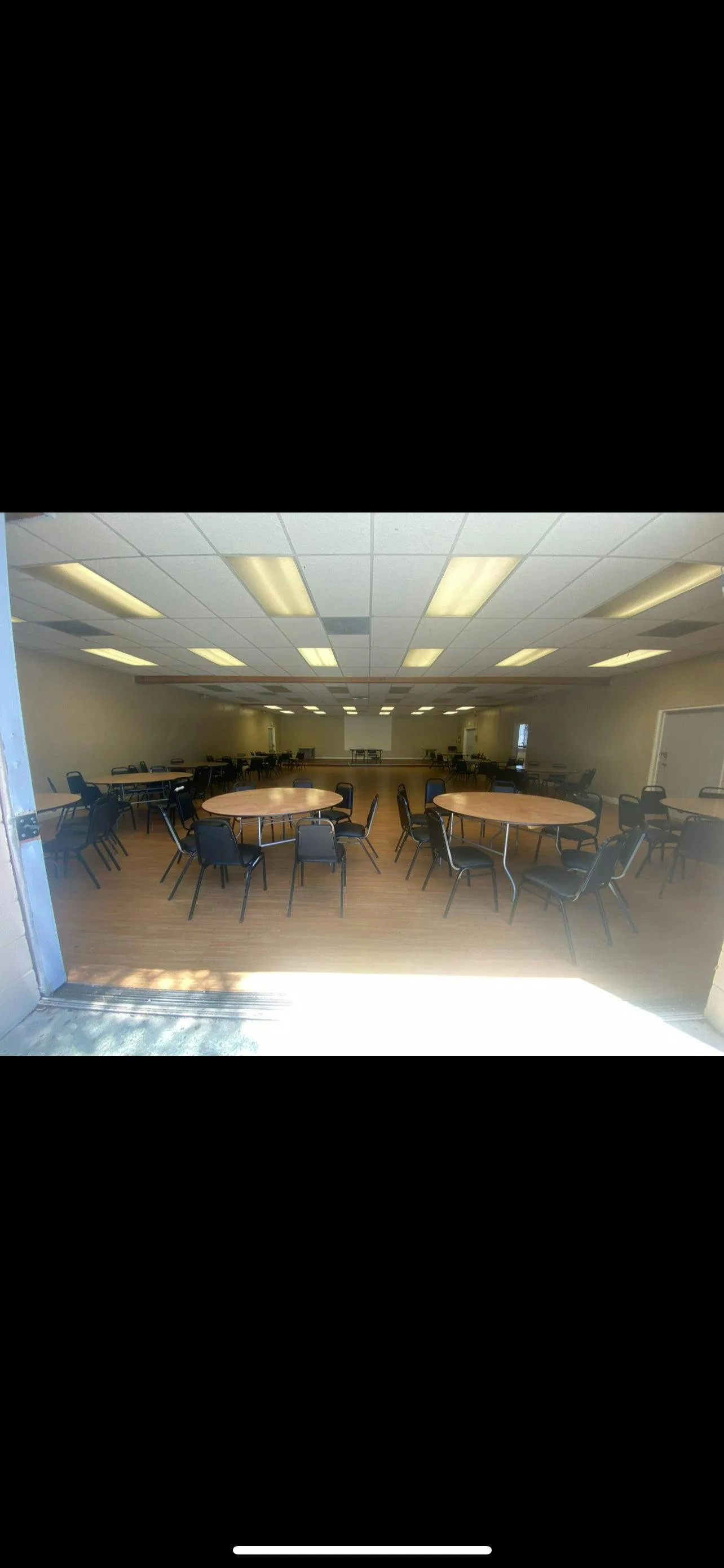 5,000 Sq Ft Banquet Hall for Events in Panorama City, CA — 4