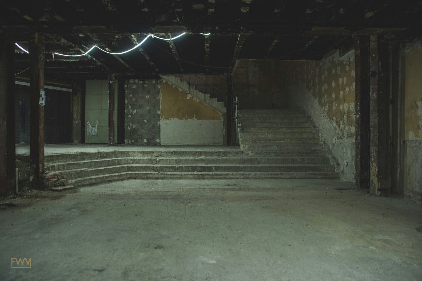 5,500 sqm Raw Industrial Space in Paris 18th arrondissement, showroom presentation, pop-up rental, additional interior view