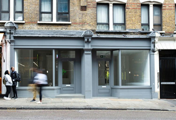 50 sqm Commercial Space on Charing Cross Road, London, retail activation, pop-up rental