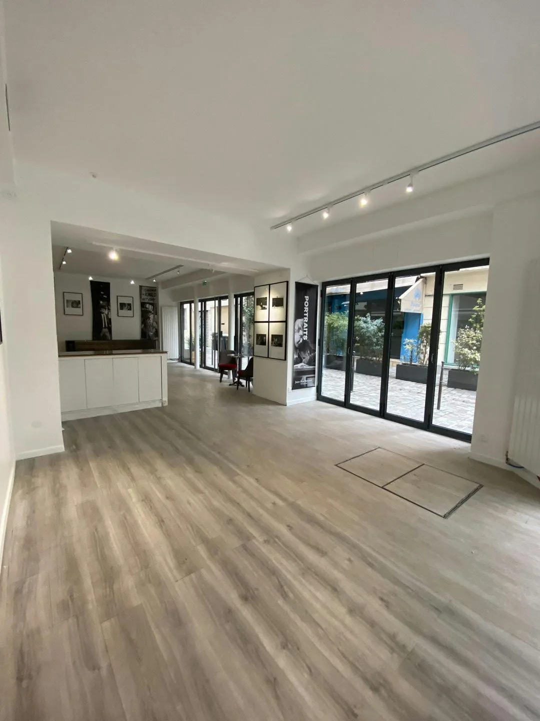 50 sqm Commercial Space on Rue Beaubourg, Paris — 2