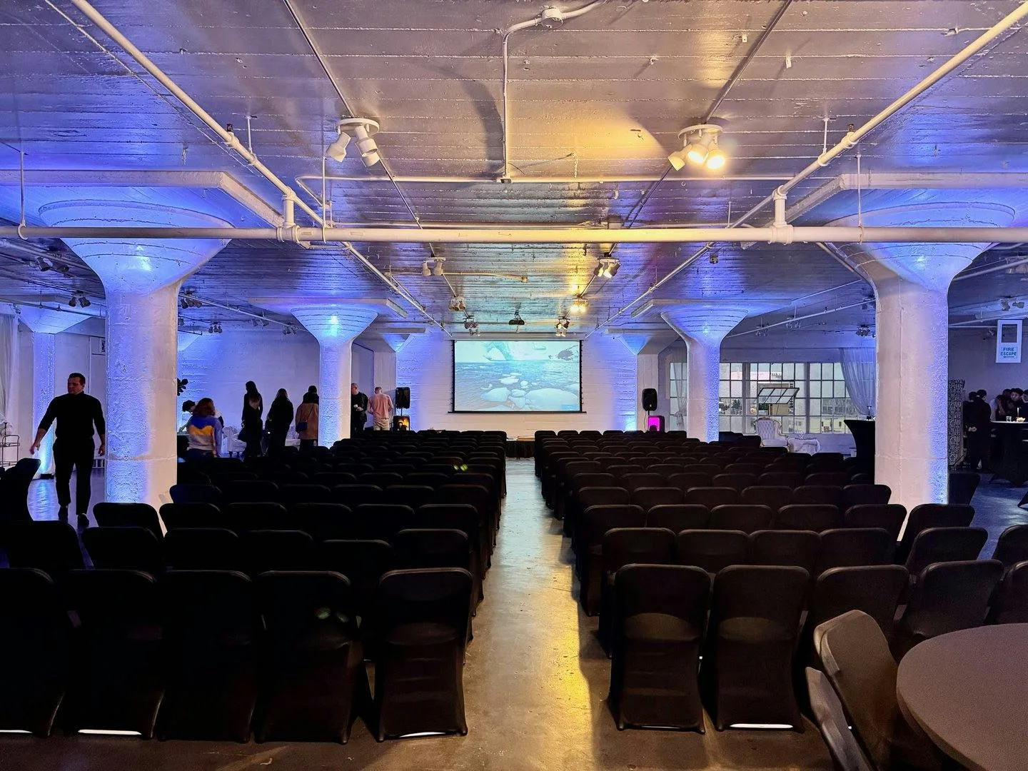 557 sqm Showroom Space in Los Angeles Fashion District — 4
