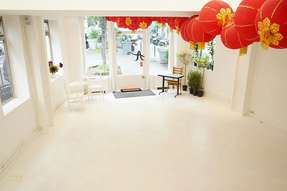 60 sqm Boutique and Showroom in Saint Georges, Paris, pop up store