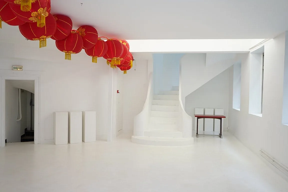 60 sqm Boutique and Showroom in Saint Georges, Paris — 3