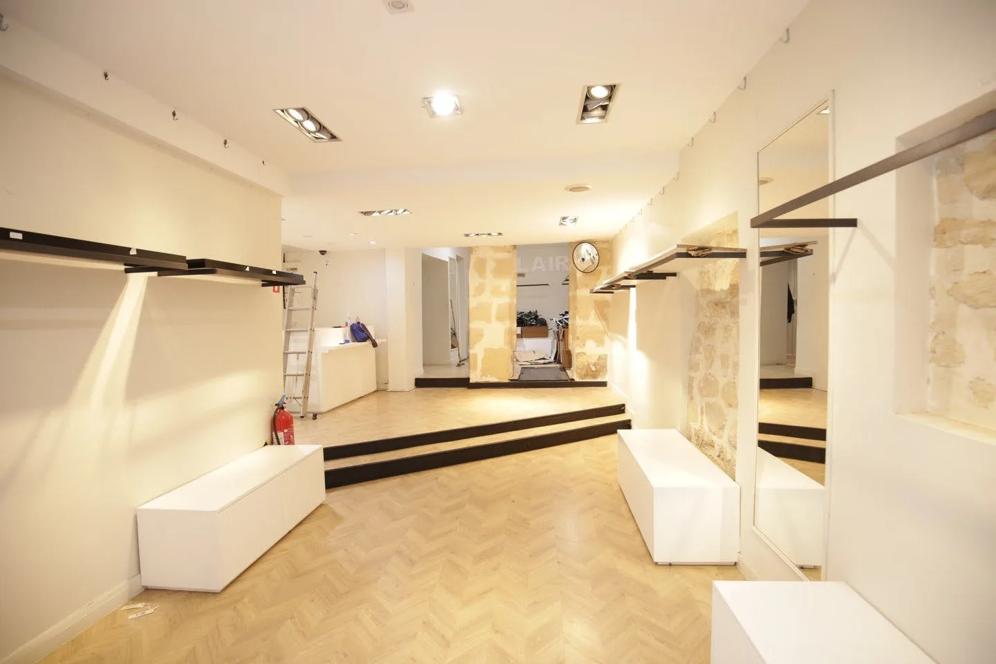 62 sqm Retail Space on Rue des Rosiers, Paris — 2