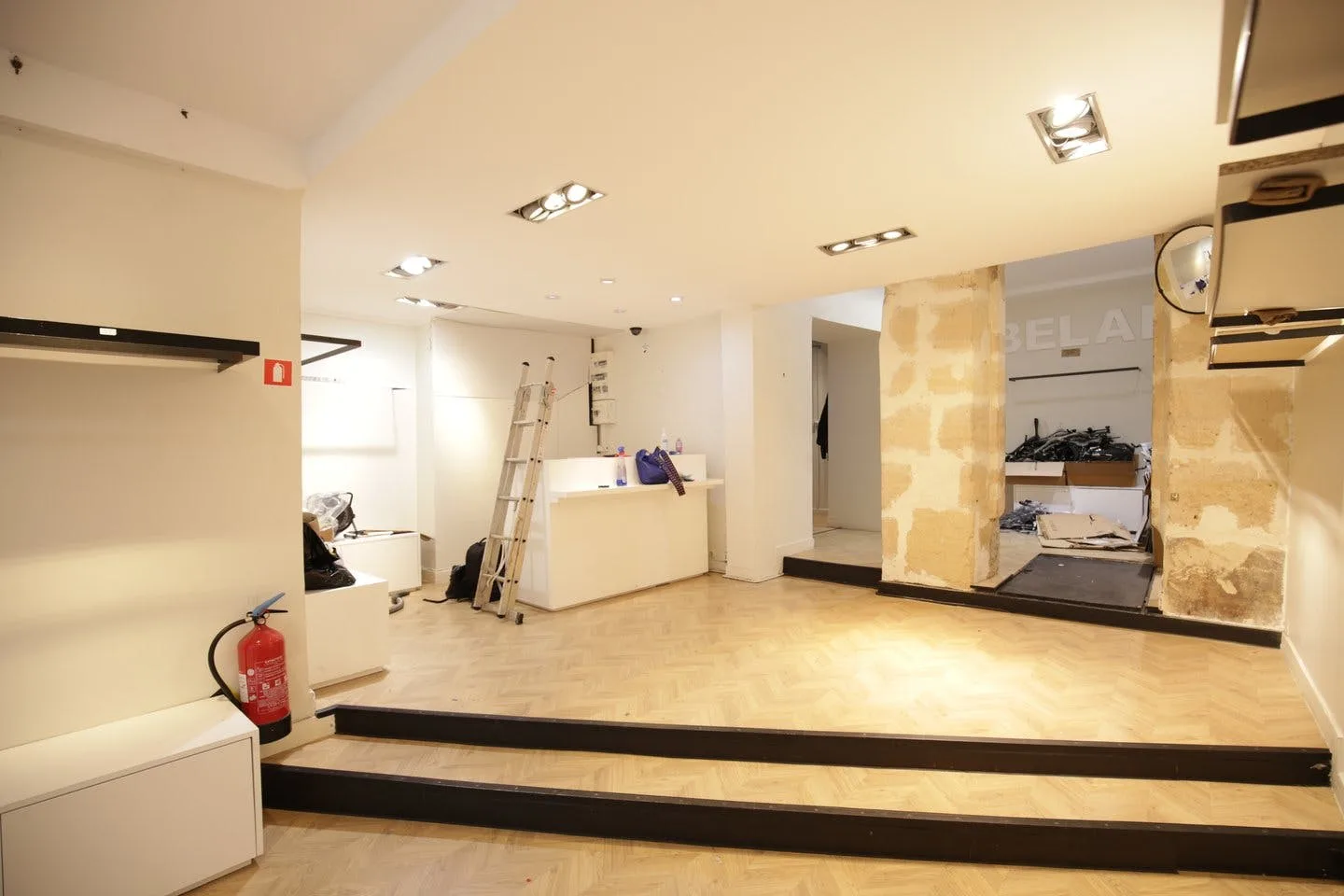 62 sqm Retail Space on Rue des Rosiers, Paris — 3