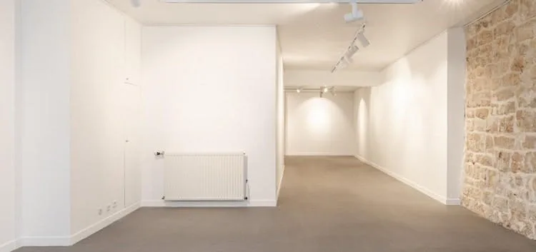 70 sqm Gallery and Showroom on Rue de Turenne, Paris — 4