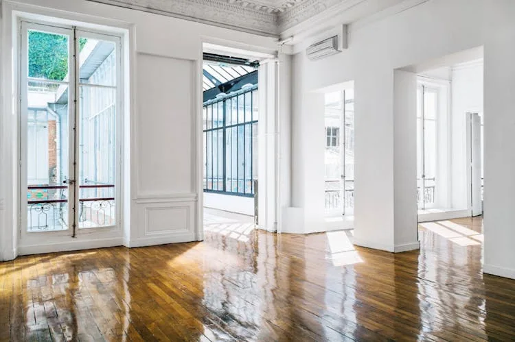 700 sqm Mansion Showroom in Palais Royal, Paris — 5