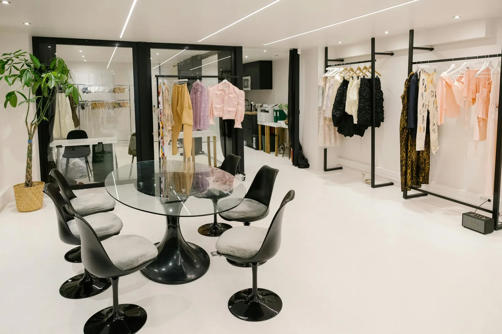 80 sqm Commercial Space on Rue Notre Dame des Victoires — 4