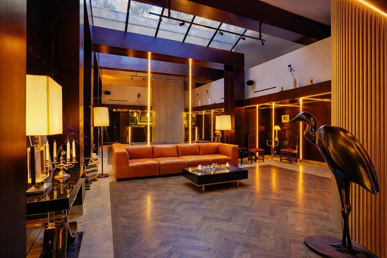 83 sqm Versatile Loft and Showroom on Rue des Messageries — 2