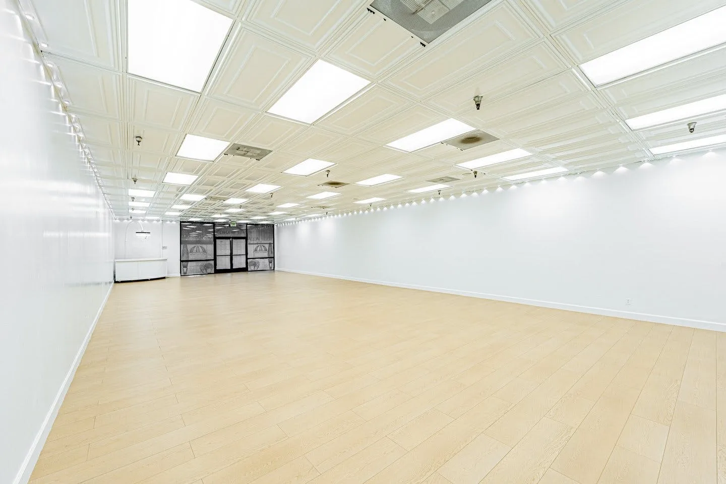 All-White 2,500 Sq Ft Venue on Lincoln Ave in Anaheim