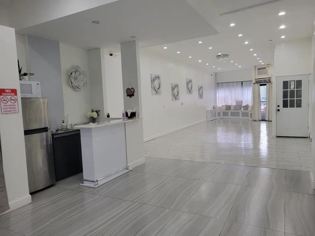 All White Intimate and Elegant Event Venue in Queens — 2