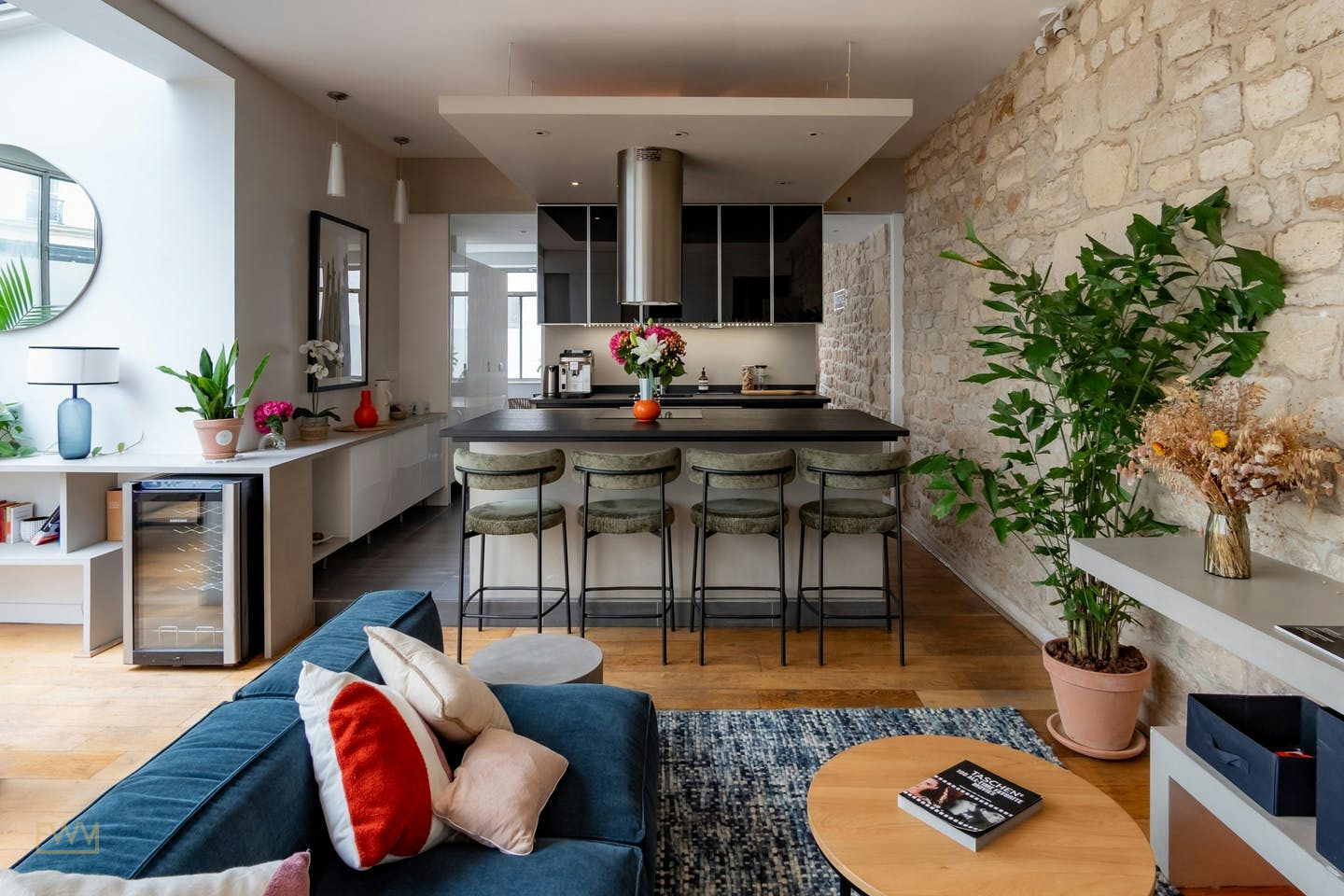 Architect-Designed Loft near Place des Vosges, Paris, 110 sqm, pop up store