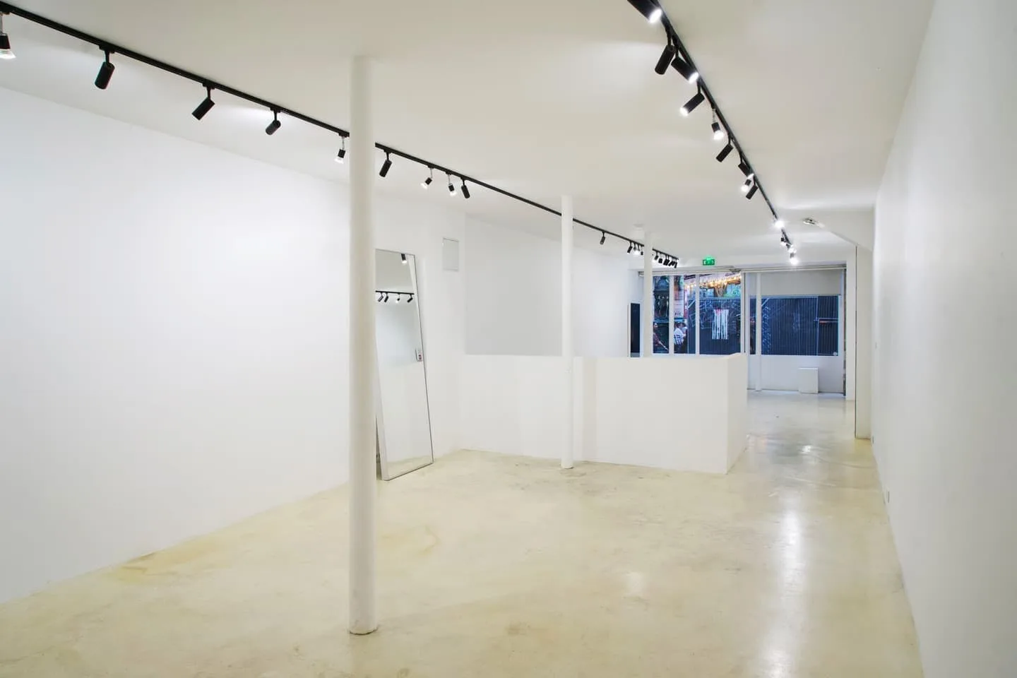 Art Gallery and Fashion-Week Showroom in Le Marais — 2