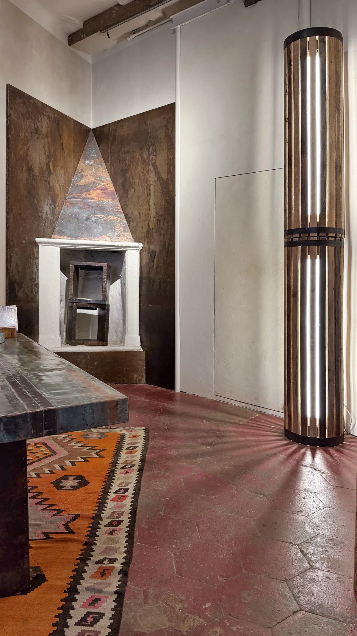 Artisan Design Showroom with Workshop for Events, 60 sqm, showroom presentation, pop-up rental in Milano, second interior vi…